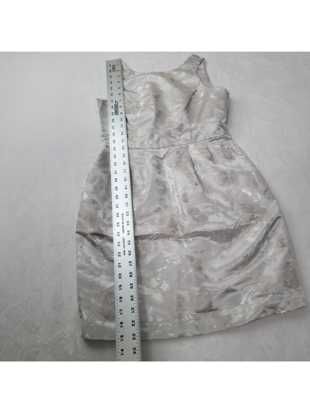 White House Black Market Women's Sleeveless Silver Jacquard Dress Size 4P - Picture 8 of 12